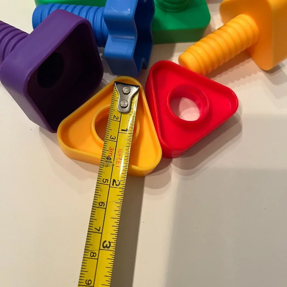 Skoolzy Nuts and Bolts Motor Development Toy (18‎ months and up / new)